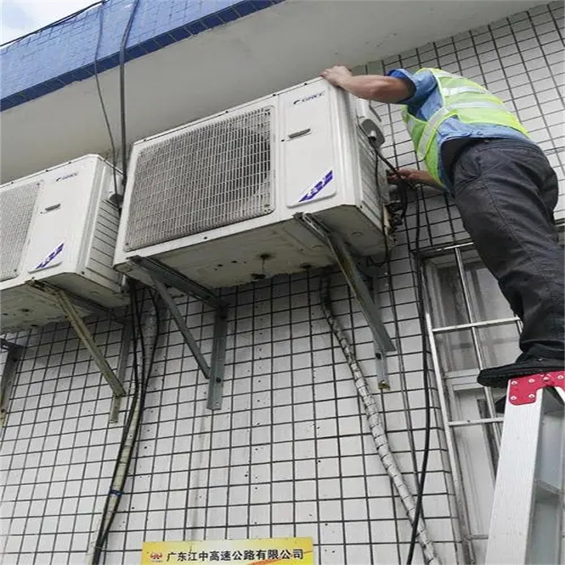 深圳宝安宝华专业安装吊顶机、吊顶空调、冷暖机加氟